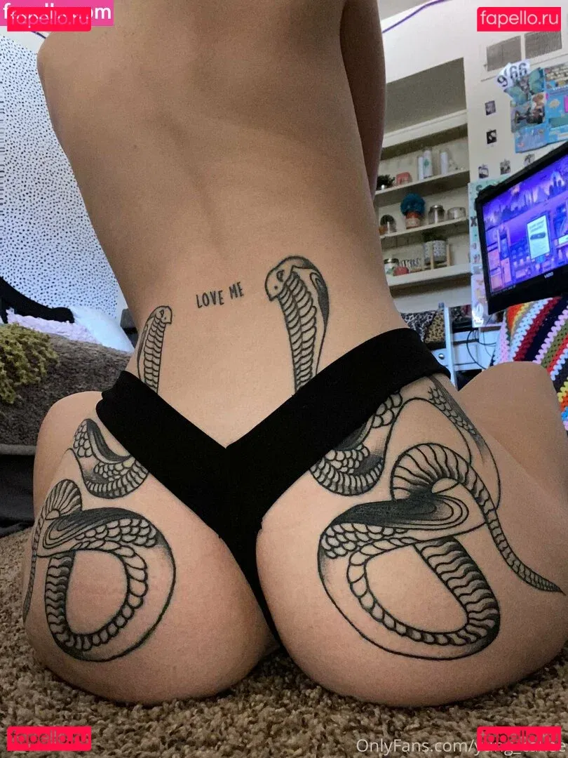 yung_cakee Onlyfans Photo Gallery 