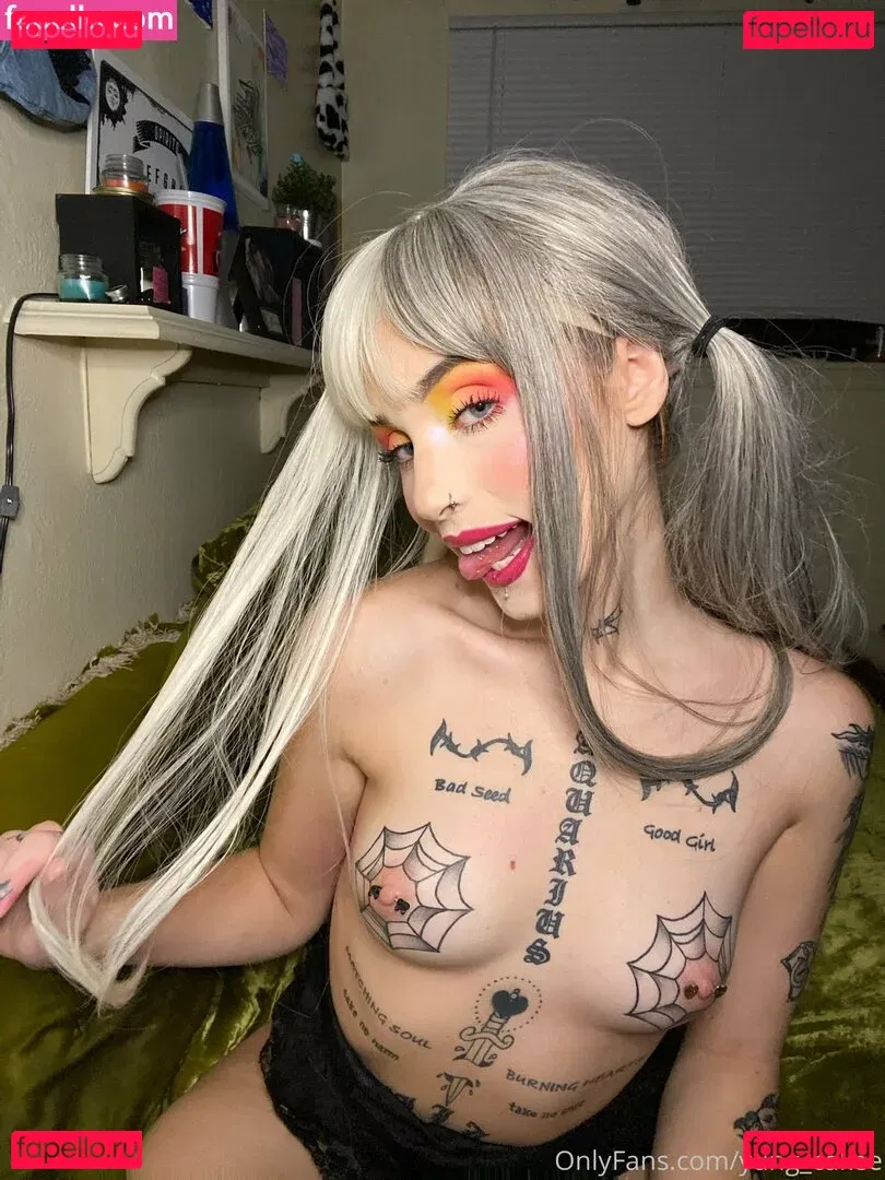 yung_cakee Onlyfans Photo Gallery 