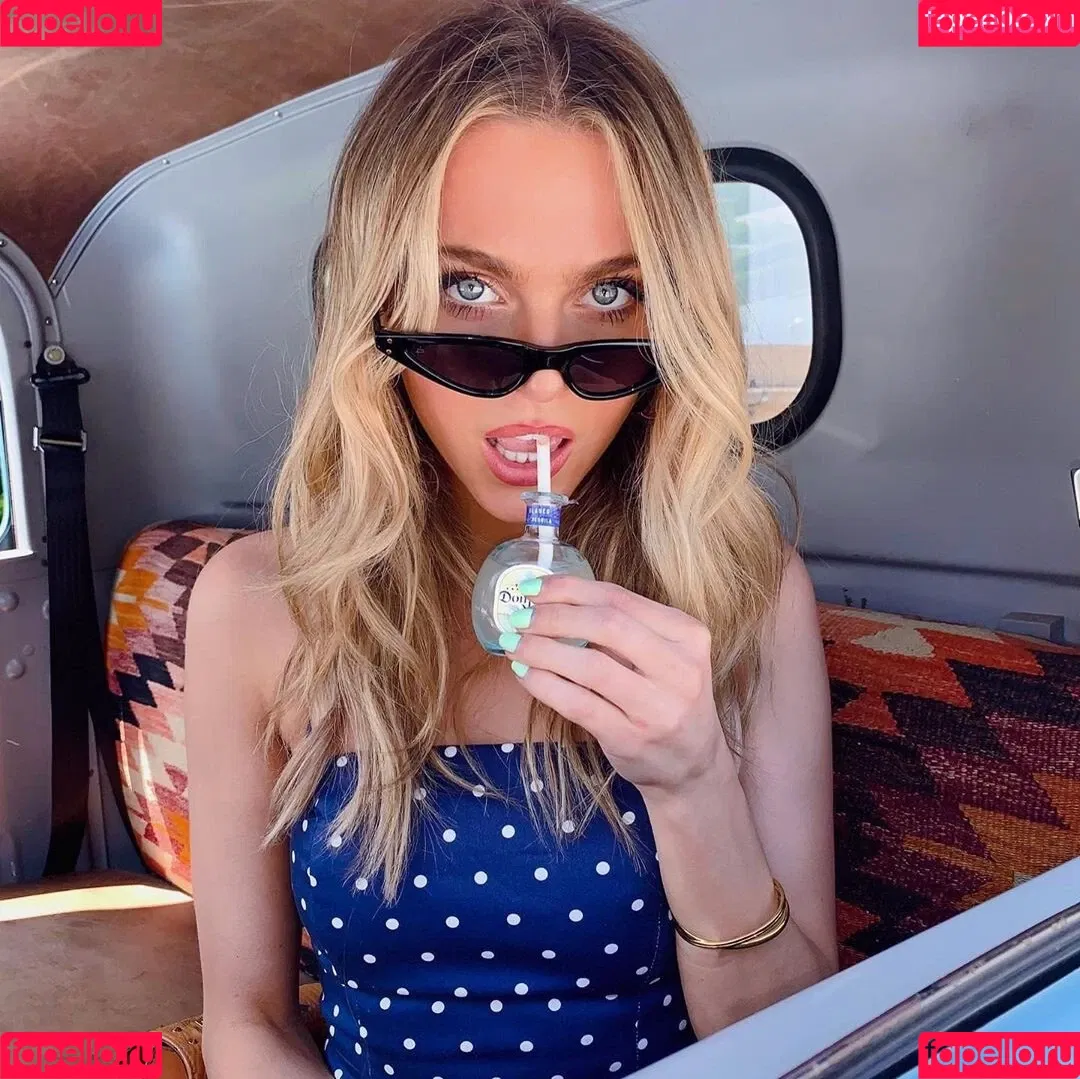 Anne Winters Onlyfans Photo Gallery 