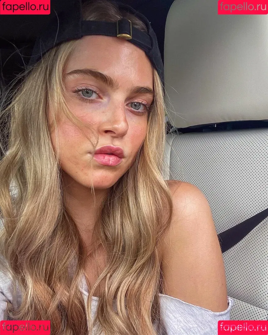 Anne Winters Onlyfans Photo Gallery 