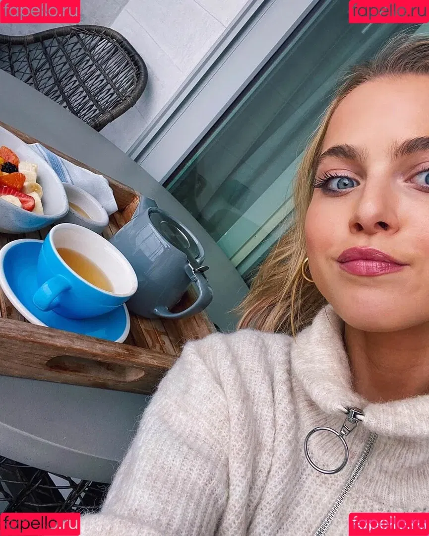 Anne Winters Onlyfans Photo Gallery 