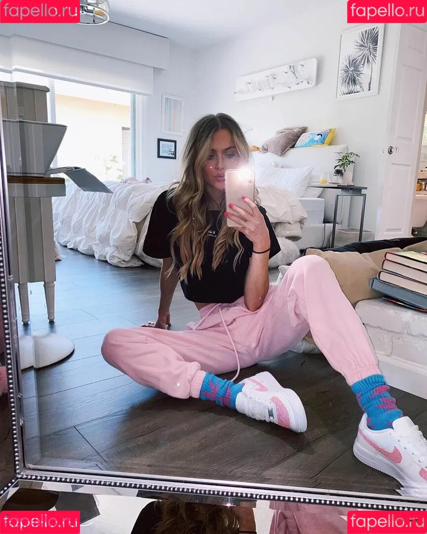 Anne Winters Onlyfans Photo Gallery 