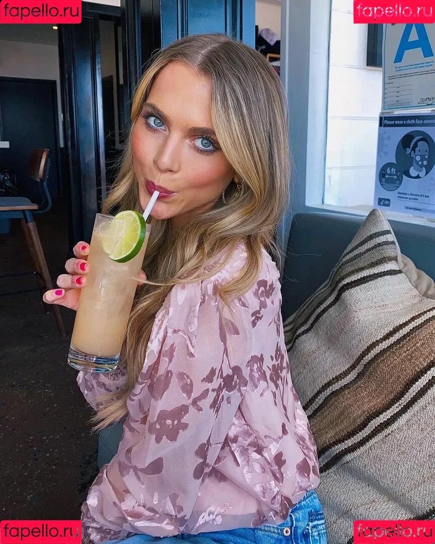 Anne Winters Onlyfans Photo Gallery 