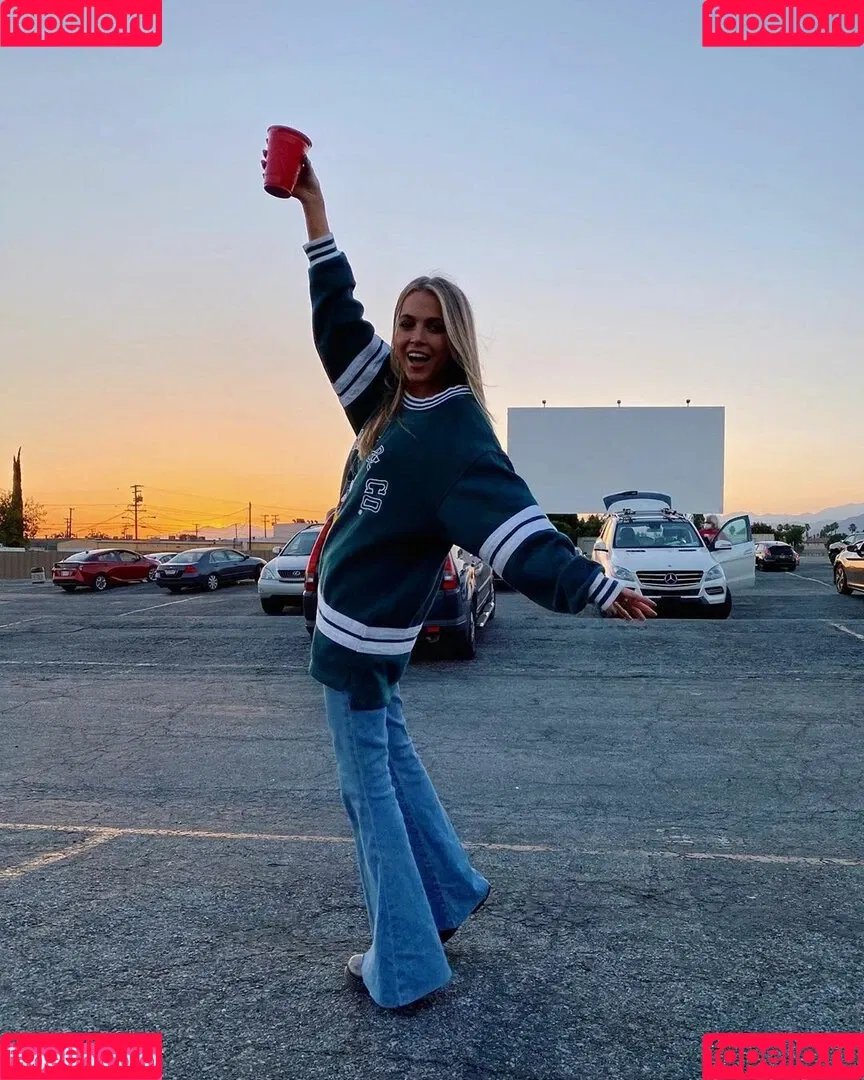 Anne Winters Onlyfans Photo Gallery 