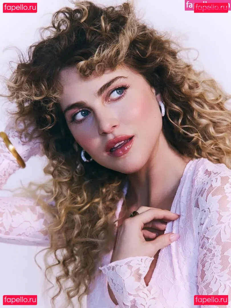 Anne Winters Onlyfans Photo Gallery 