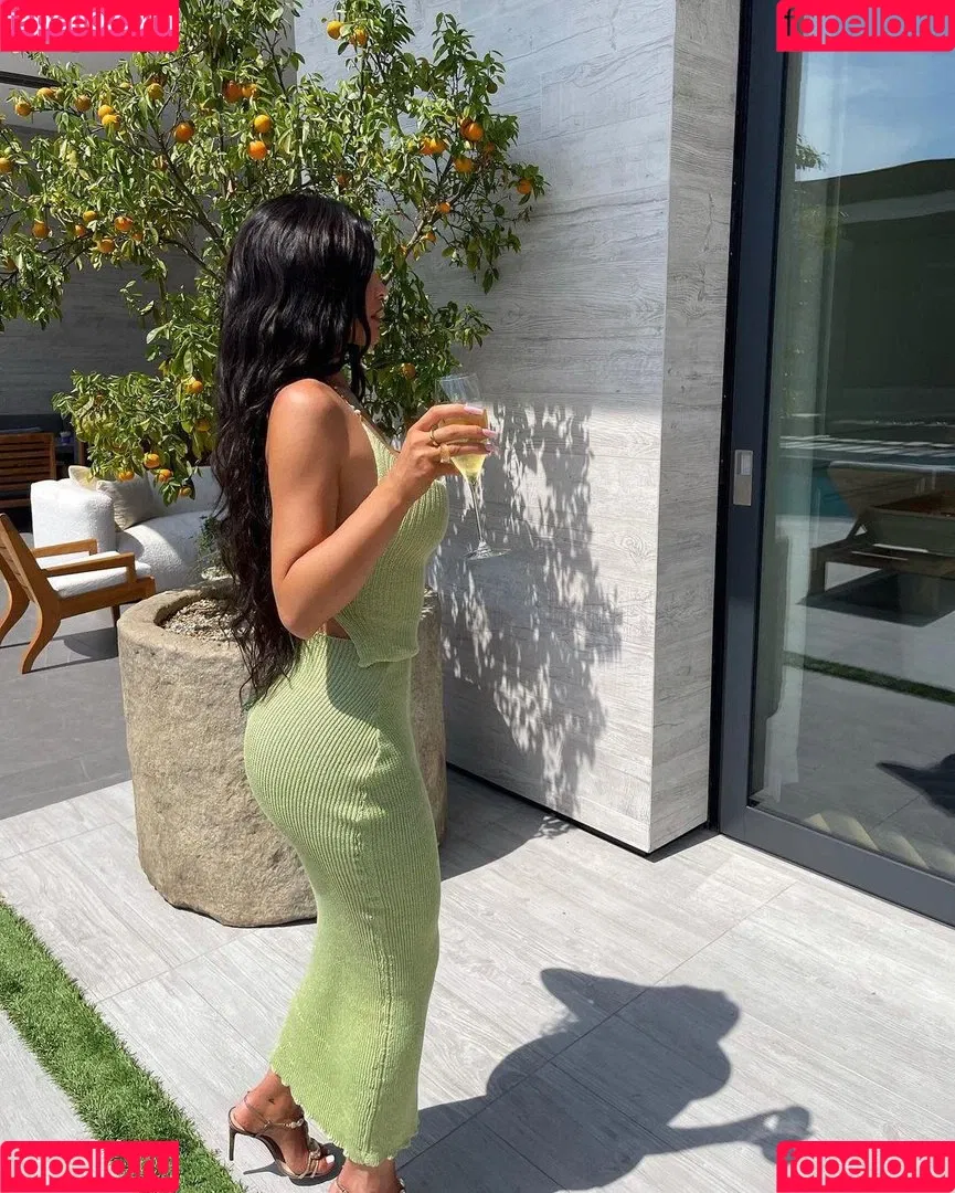 Kylie Jenner Onlyfans Photo Gallery 