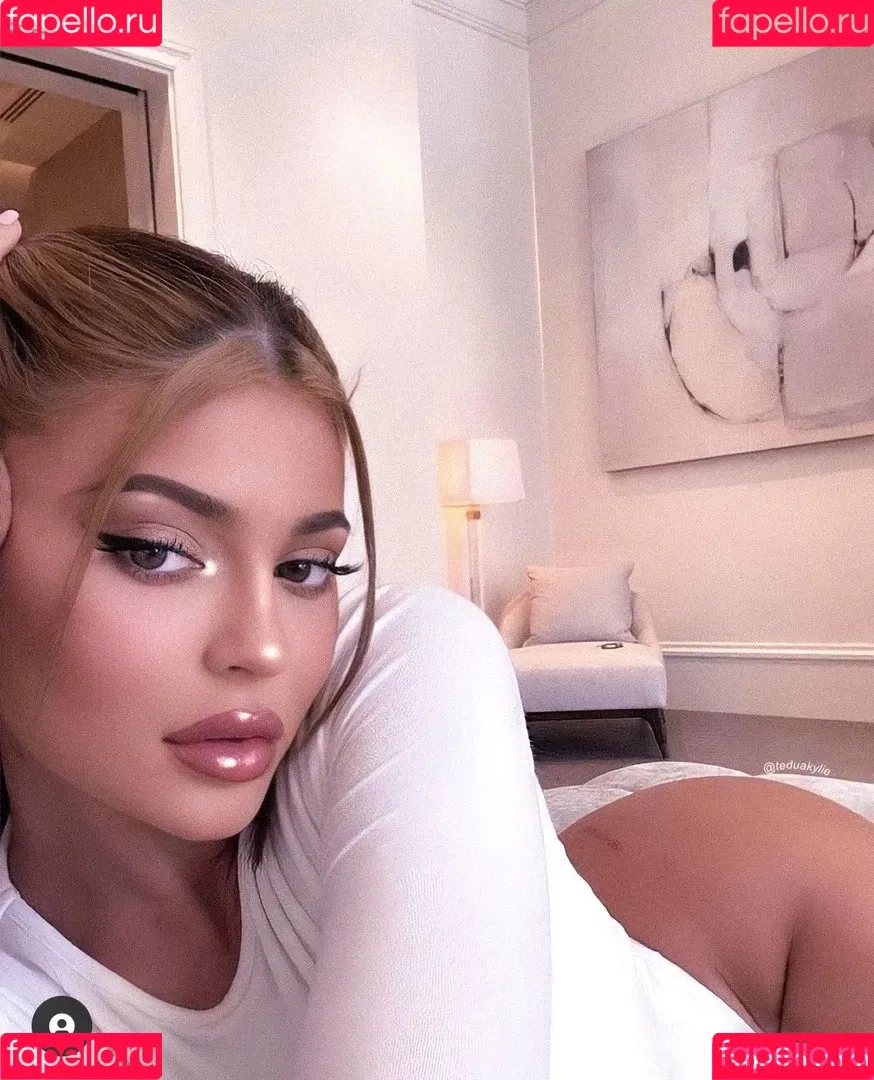 Kylie Jenner Onlyfans Photo Gallery 