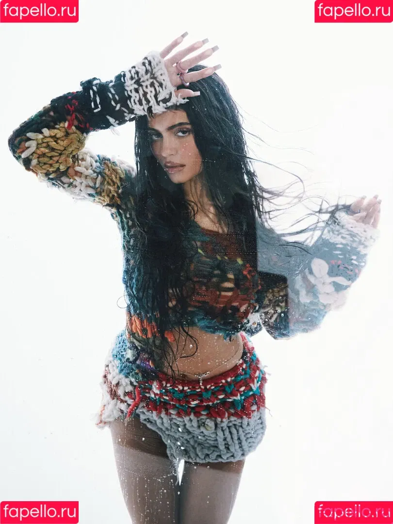 Kylie Jenner Onlyfans Photo Gallery 