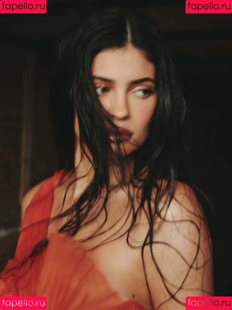 Kylie Jenner Onlyfans Photo Gallery 