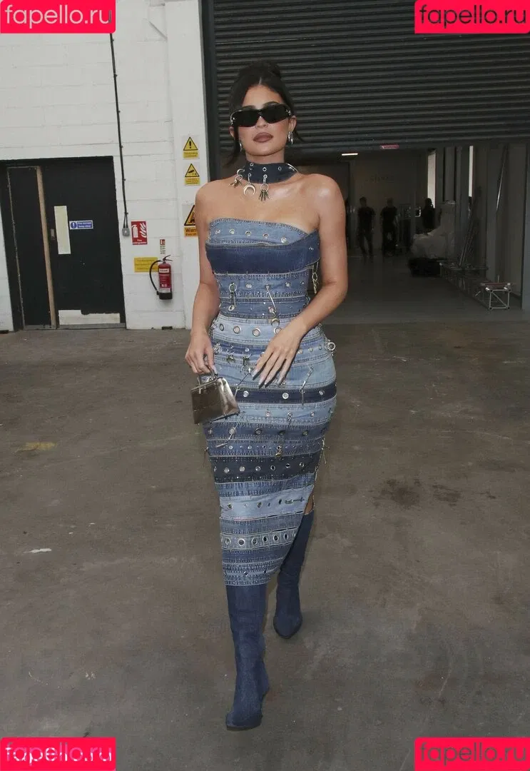 Kylie Jenner Onlyfans Photo Gallery 