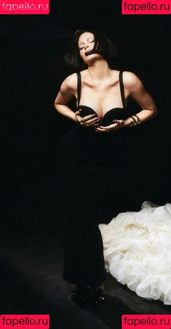 Kylie Jenner Onlyfans Photo Gallery 