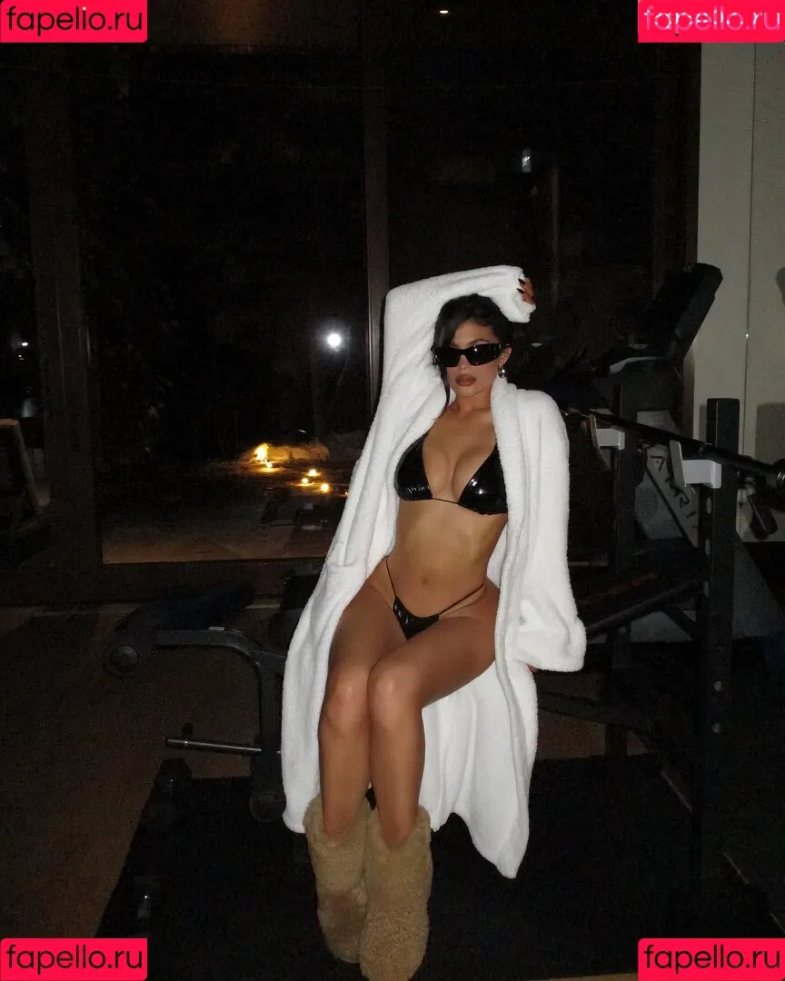 Kylie Jenner Onlyfans Photo Gallery 