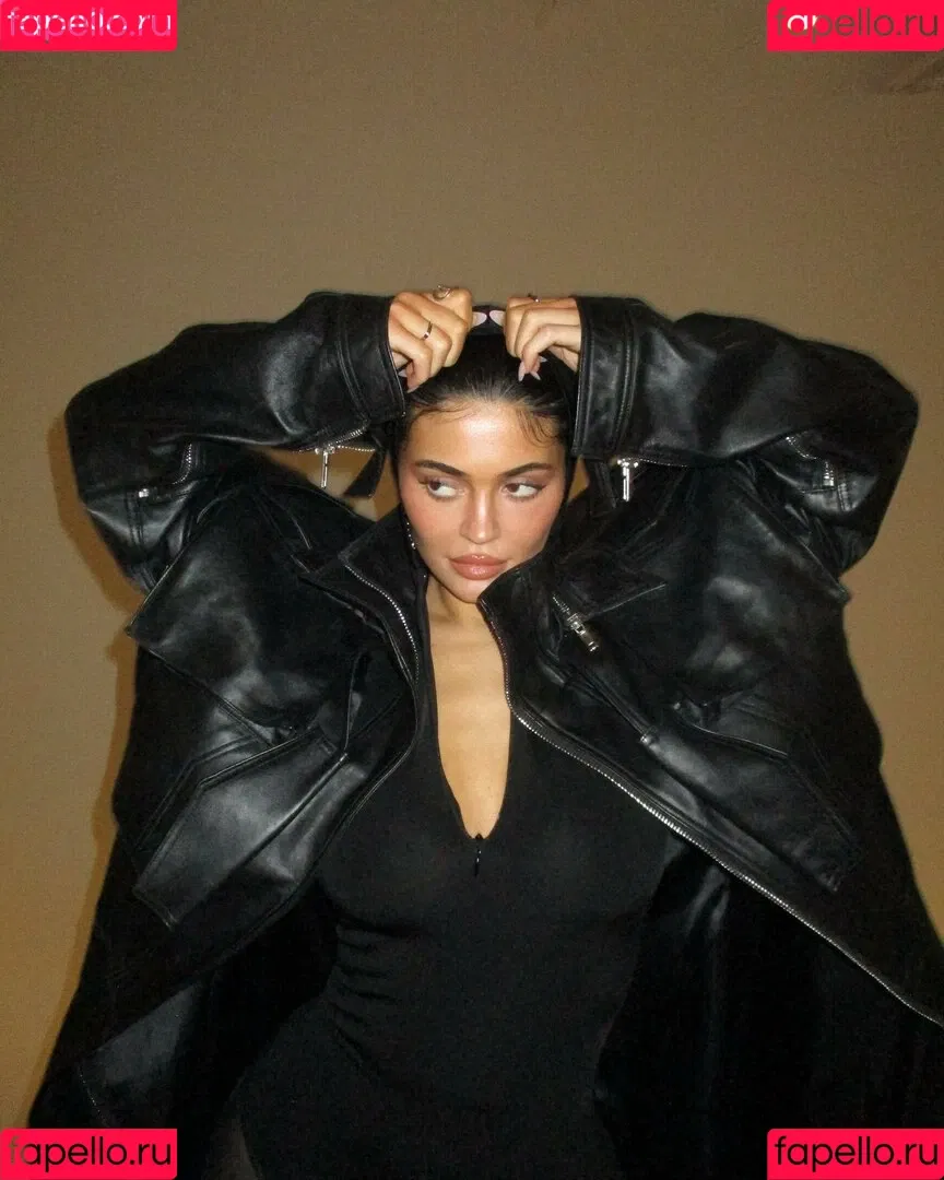 Kylie Jenner Onlyfans Photo Gallery 