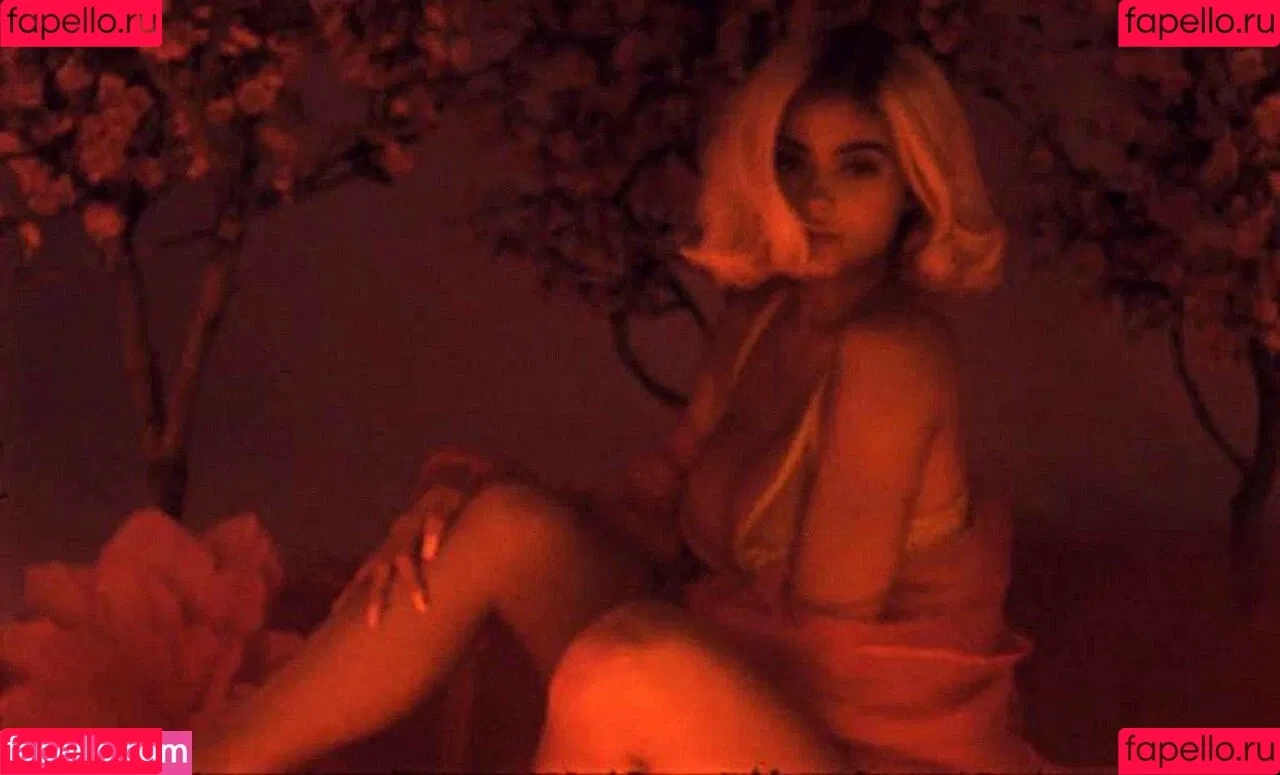 Kylie Jenner Onlyfans Photo Gallery 