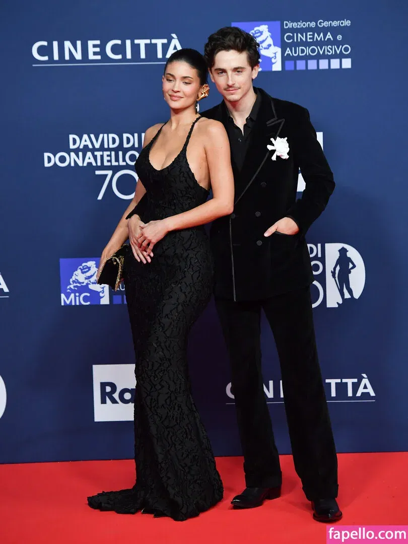 Kylie Jenner Onlyfans Photo Gallery 