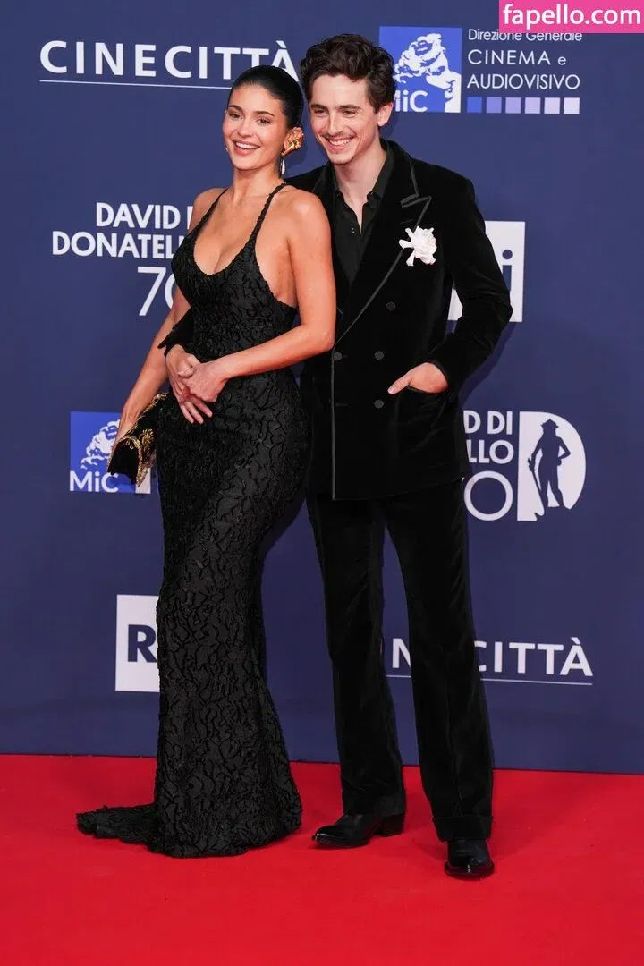 Kylie Jenner Onlyfans Photo Gallery 