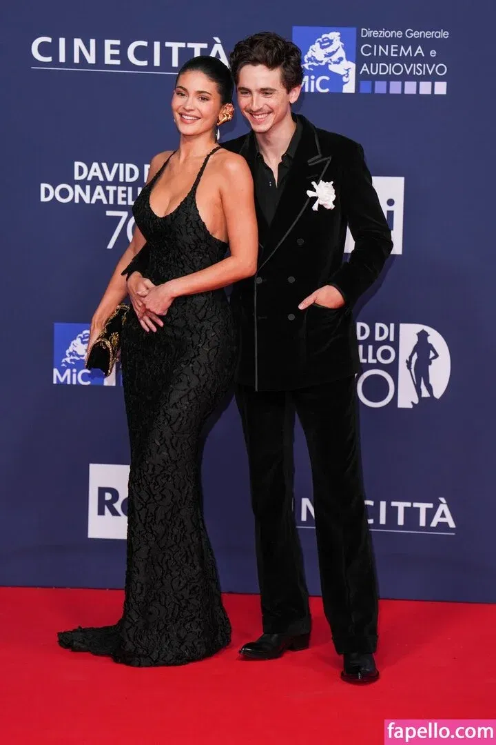 Kylie Jenner Onlyfans Photo Gallery 