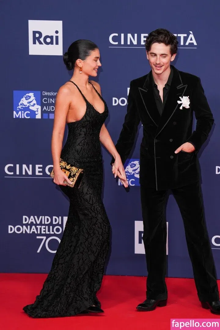 Kylie Jenner Onlyfans Photo Gallery 