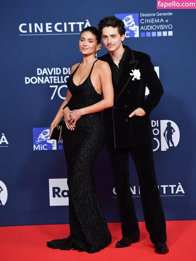 Kylie Jenner Onlyfans Photo Gallery 