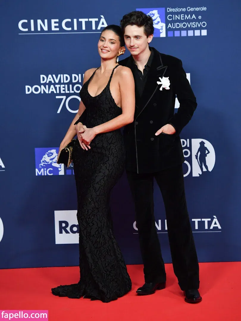 Kylie Jenner Onlyfans Photo Gallery 