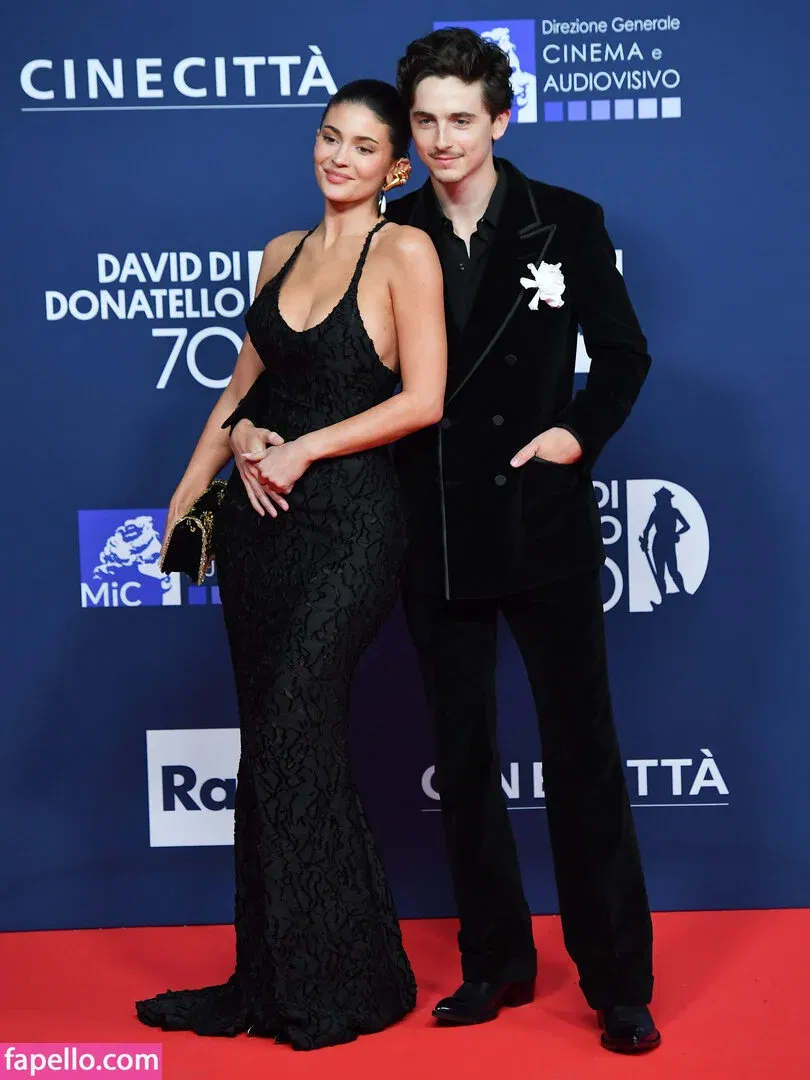 Kylie Jenner Onlyfans Photo Gallery 