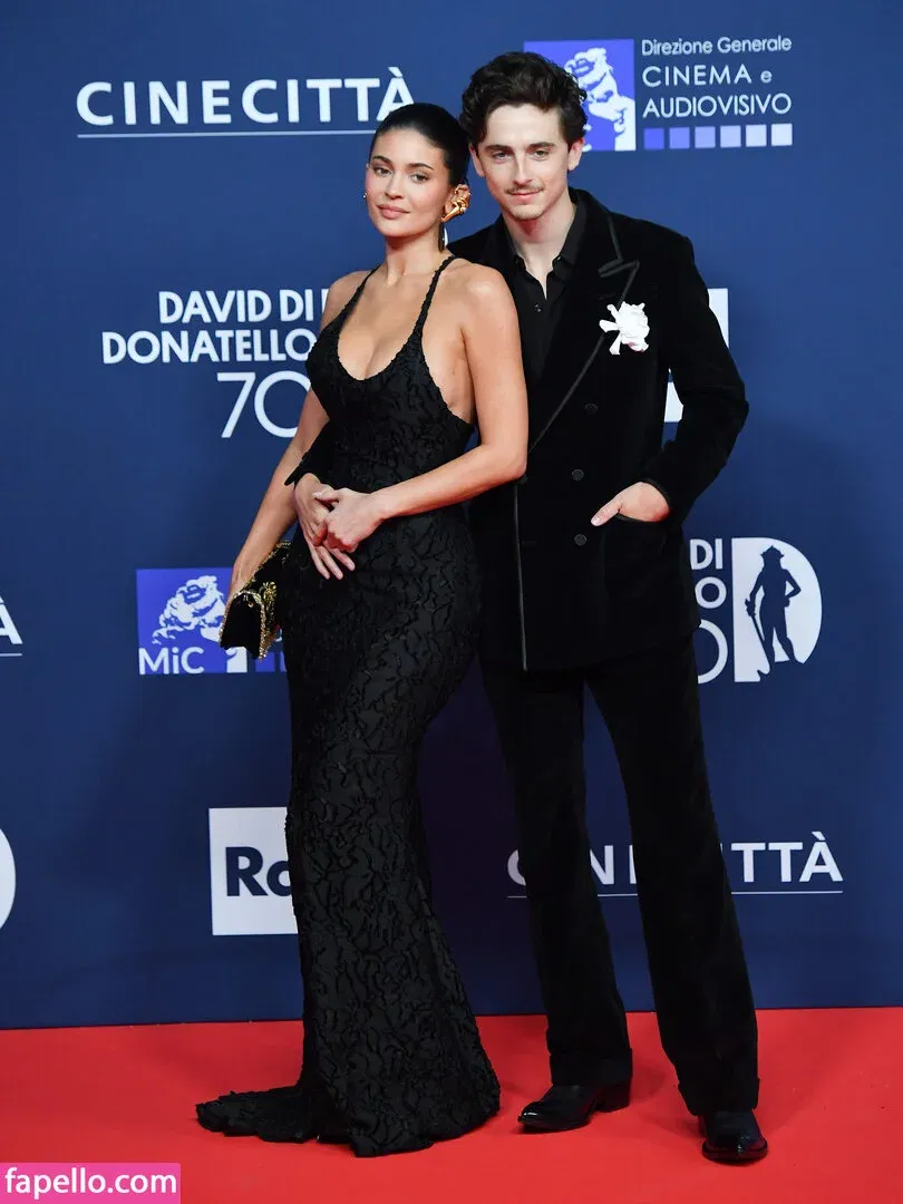 Kylie Jenner Onlyfans Photo Gallery 