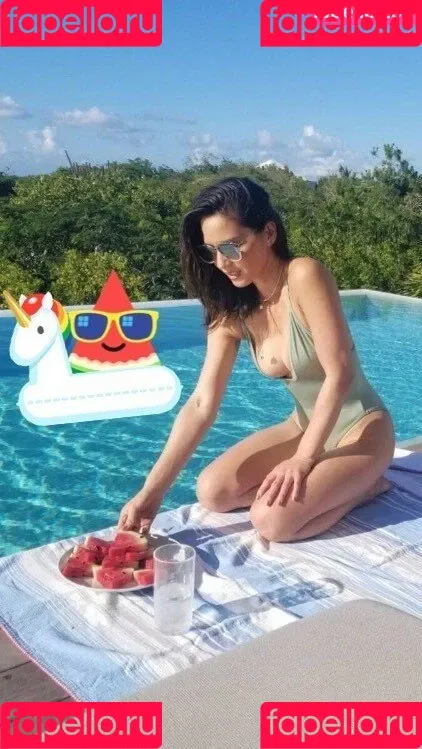 Olivia Munn Onlyfans Photo Gallery 