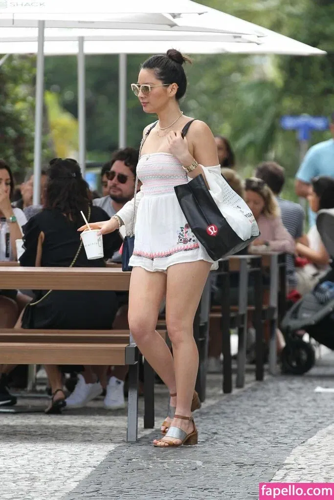 Olivia Munn Onlyfans Photo Gallery 