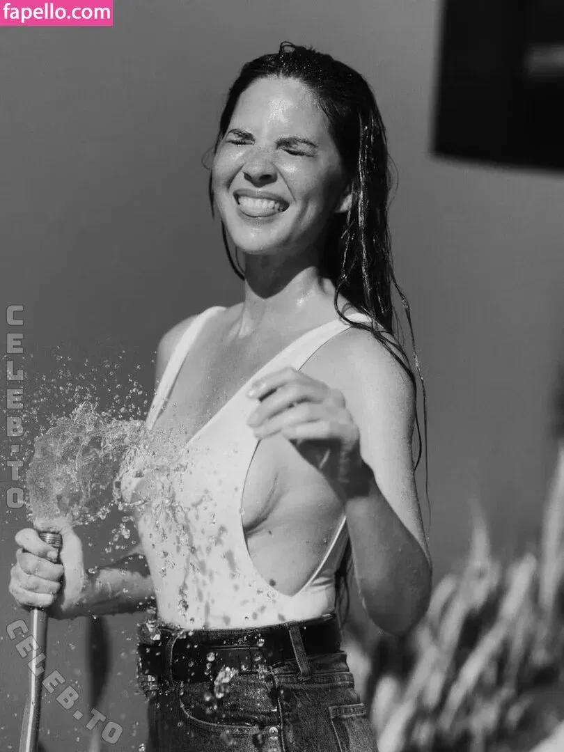 Olivia Munn Onlyfans Photo Gallery 