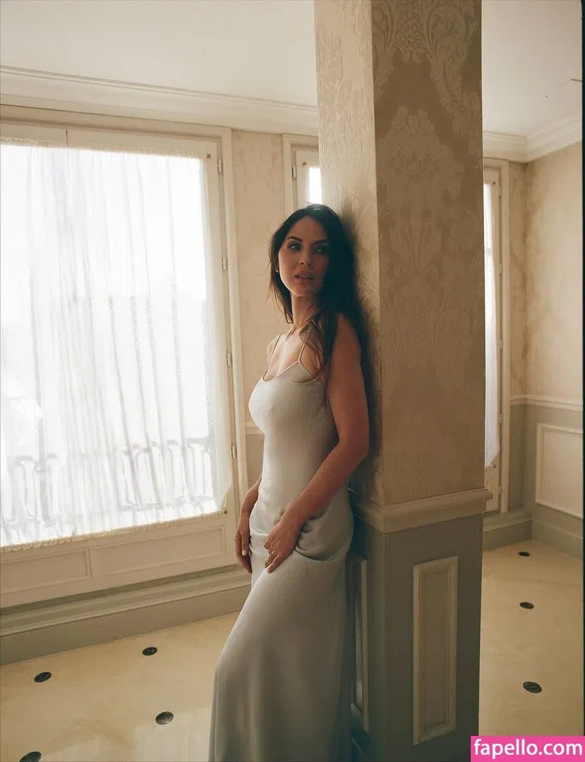 Olivia Munn Onlyfans Photo Gallery 