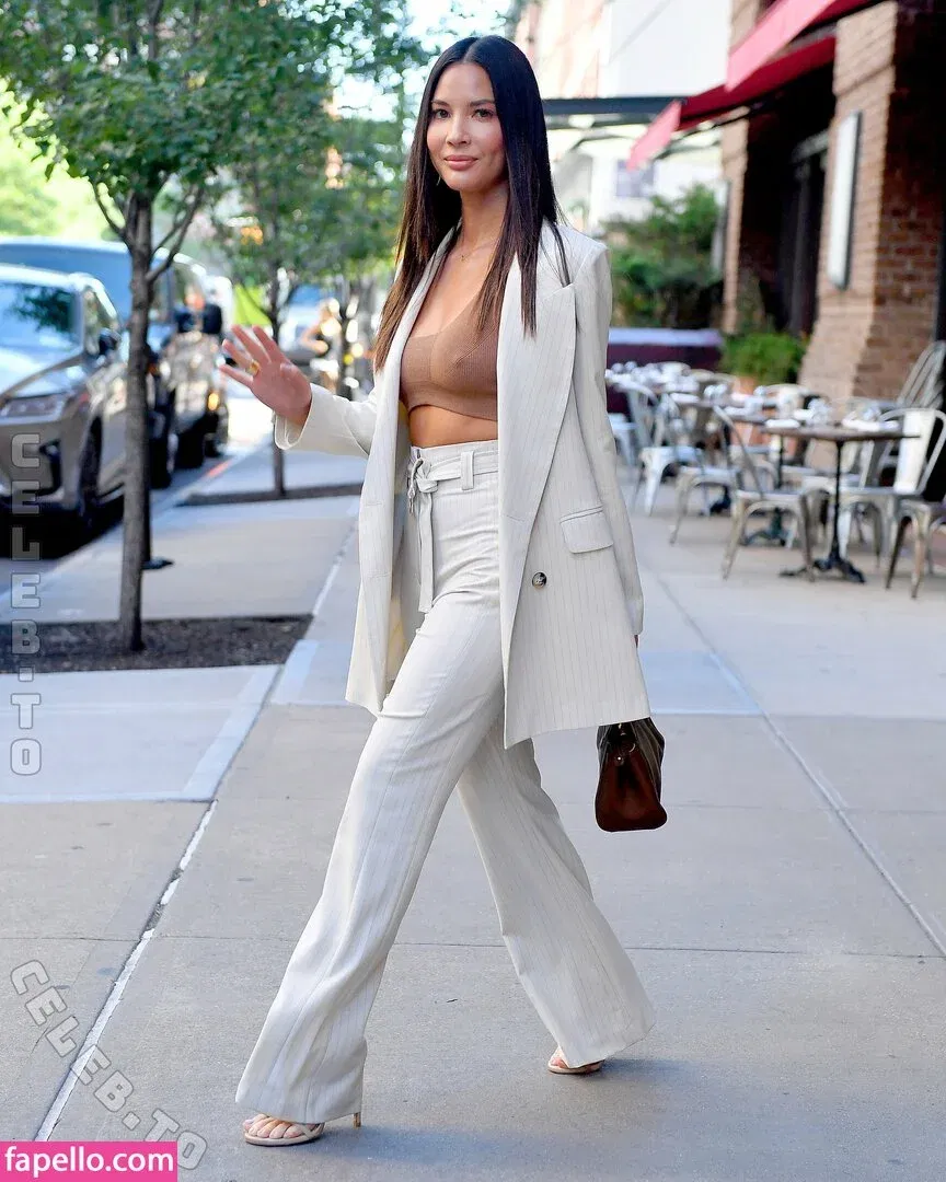 Olivia Munn Onlyfans Photo Gallery 