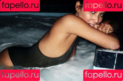 Olivia Munn Onlyfans Photo Gallery 