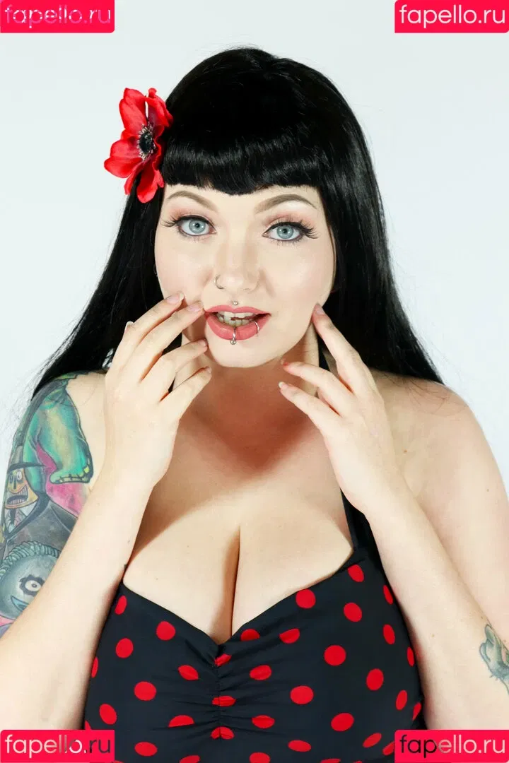 nayrusuicide Onlyfans Photo Gallery 