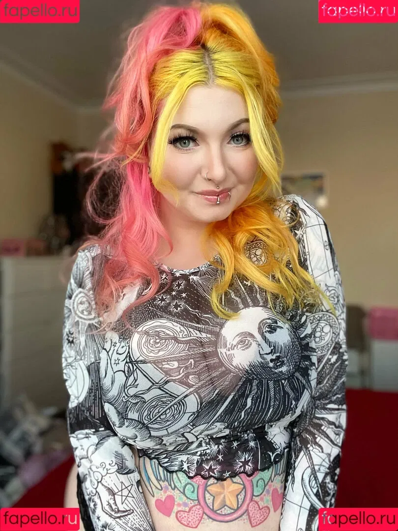 nayrusuicide Onlyfans Photo Gallery 