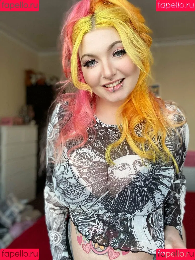 nayrusuicide Onlyfans Photo Gallery 