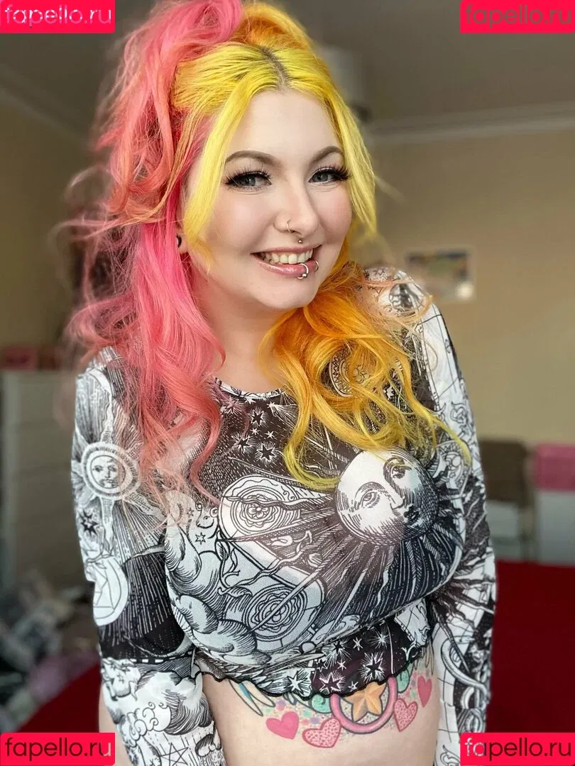 nayrusuicide Onlyfans Photo Gallery 