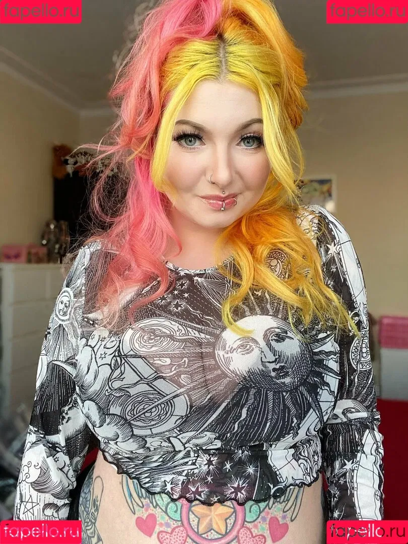 nayrusuicide Onlyfans Photo Gallery 