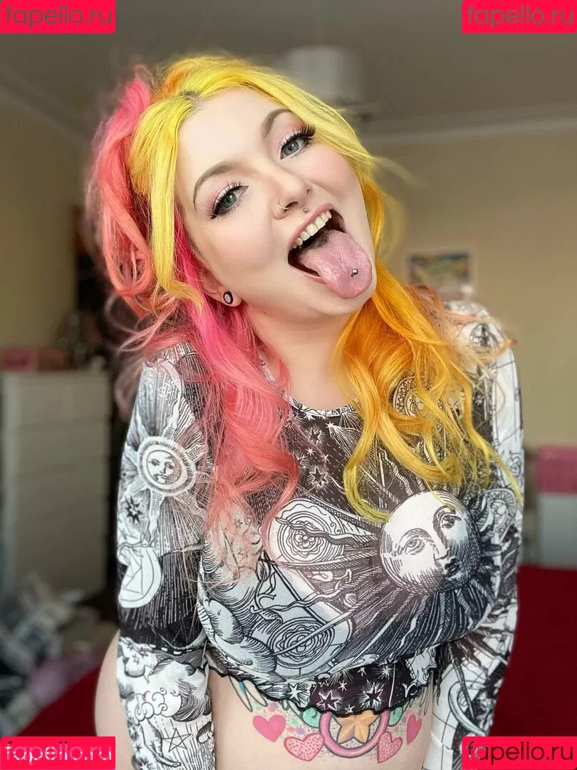 nayrusuicide Onlyfans Photo Gallery 
