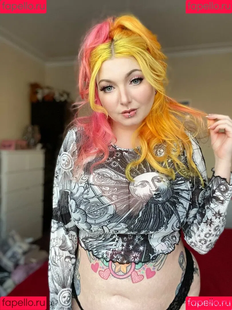 nayrusuicide Onlyfans Photo Gallery 