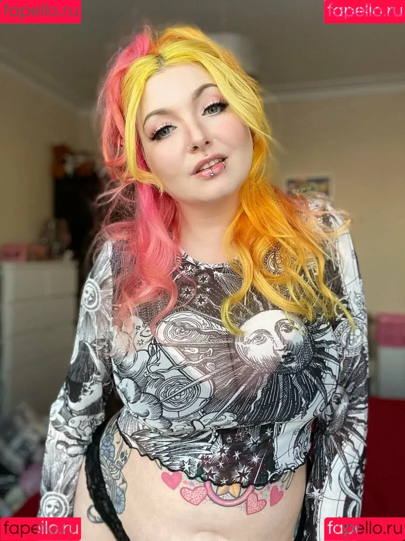 nayrusuicide Onlyfans Photo Gallery 