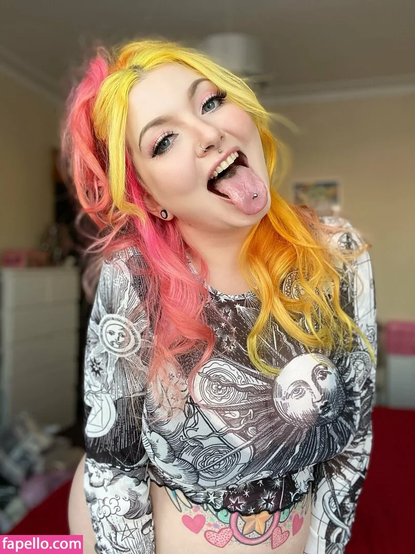 nayrusuicide Onlyfans Photo Gallery 