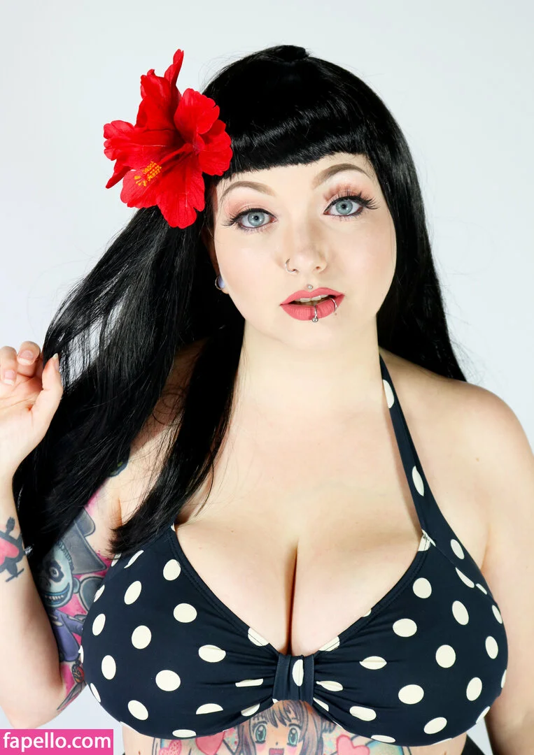 nayrusuicide Onlyfans Photo Gallery 