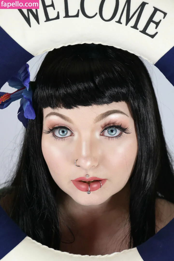 nayrusuicide Onlyfans Photo Gallery 