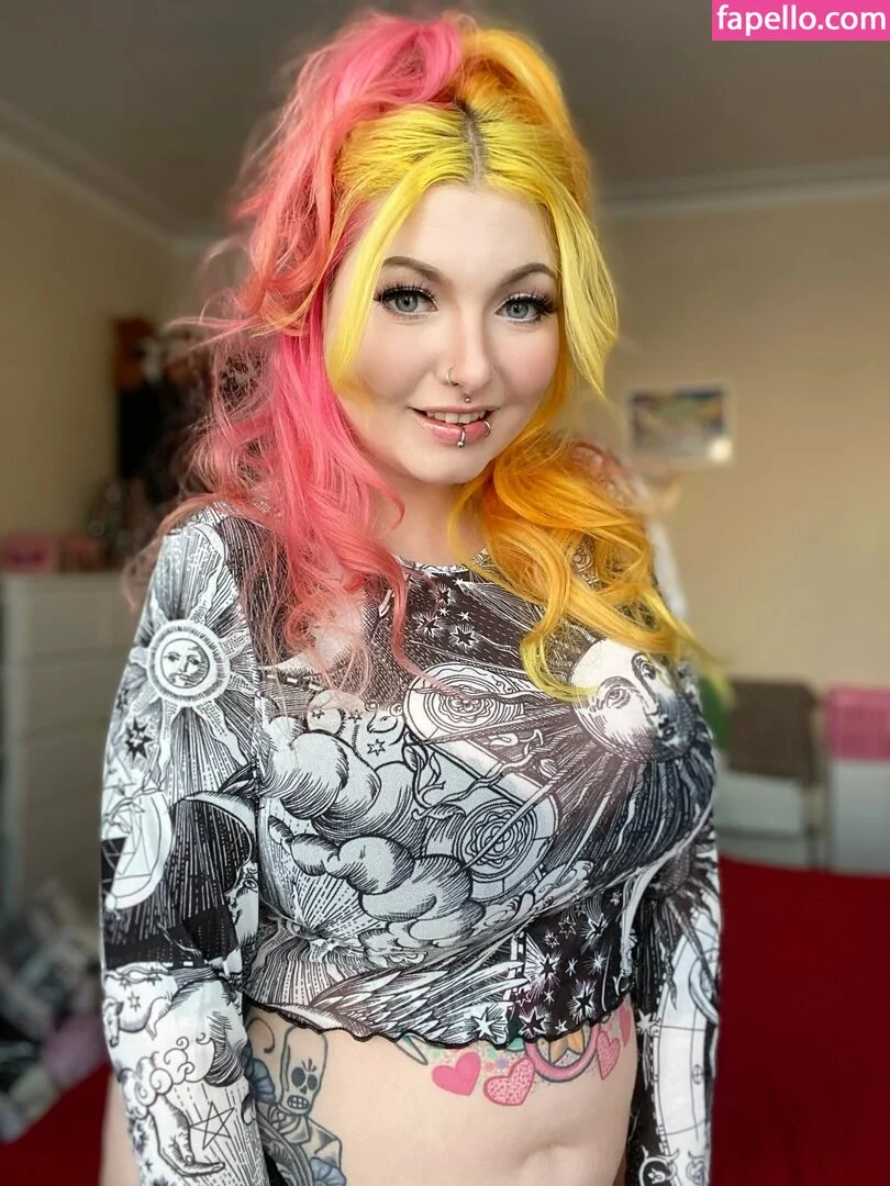 nayrusuicide Onlyfans Photo Gallery 