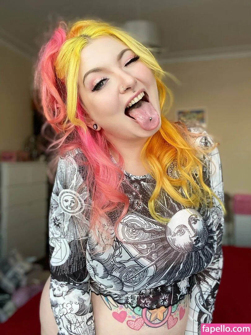 nayrusuicide Onlyfans Photo Gallery 