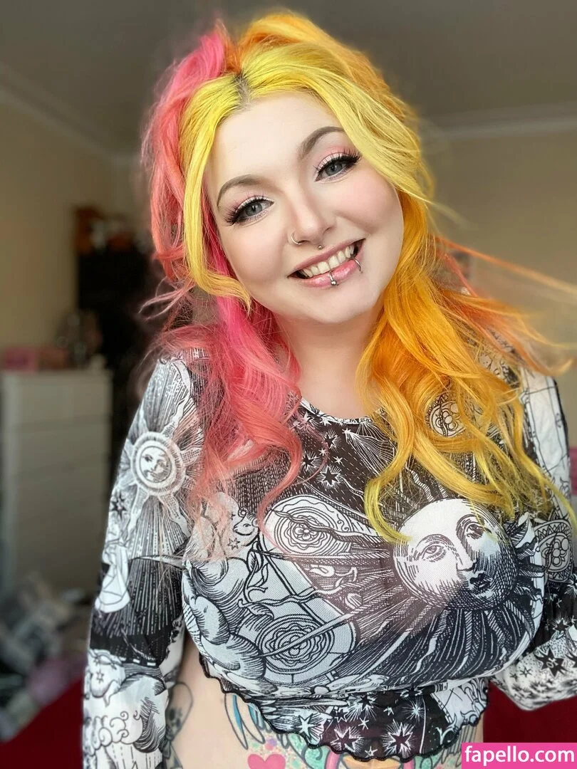 nayrusuicide Onlyfans Photo Gallery 