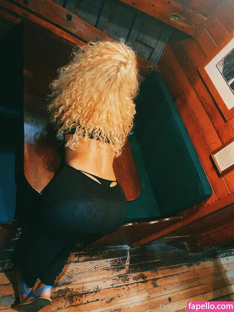 lilysvibe Onlyfans Photo Gallery 