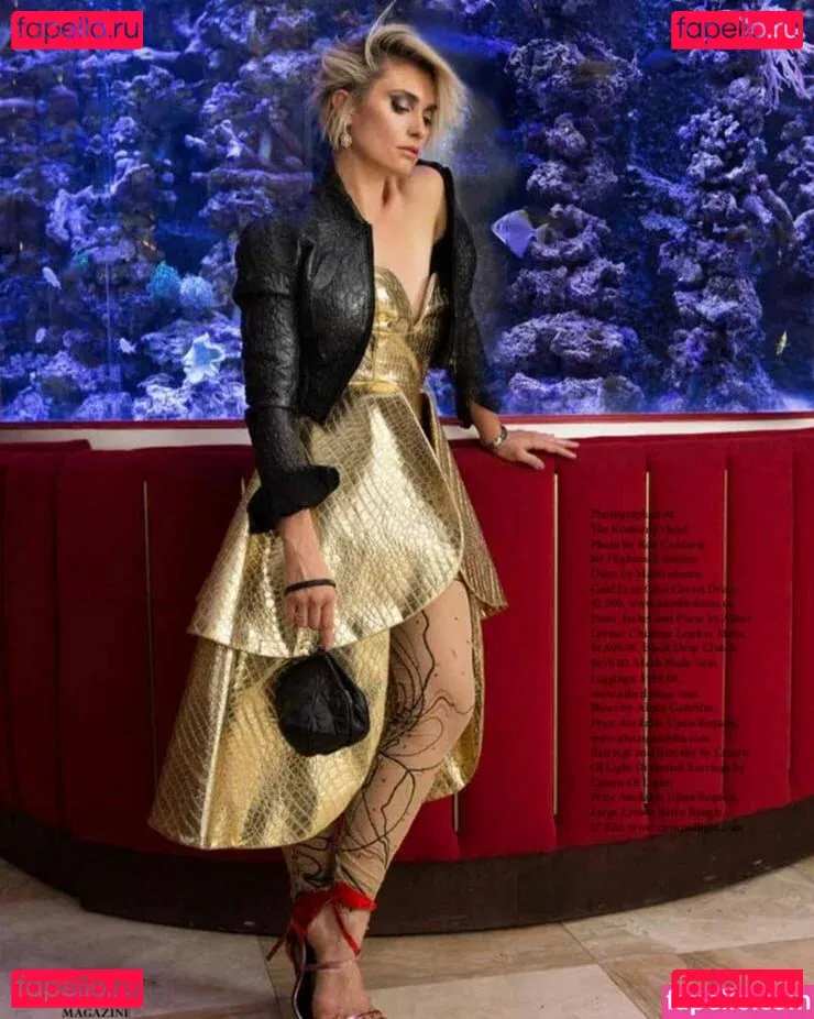 Spencer Grammer Onlyfans Photo Gallery 