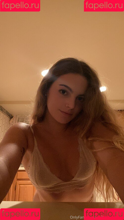 Stellaspears Onlyfans Photo Gallery 