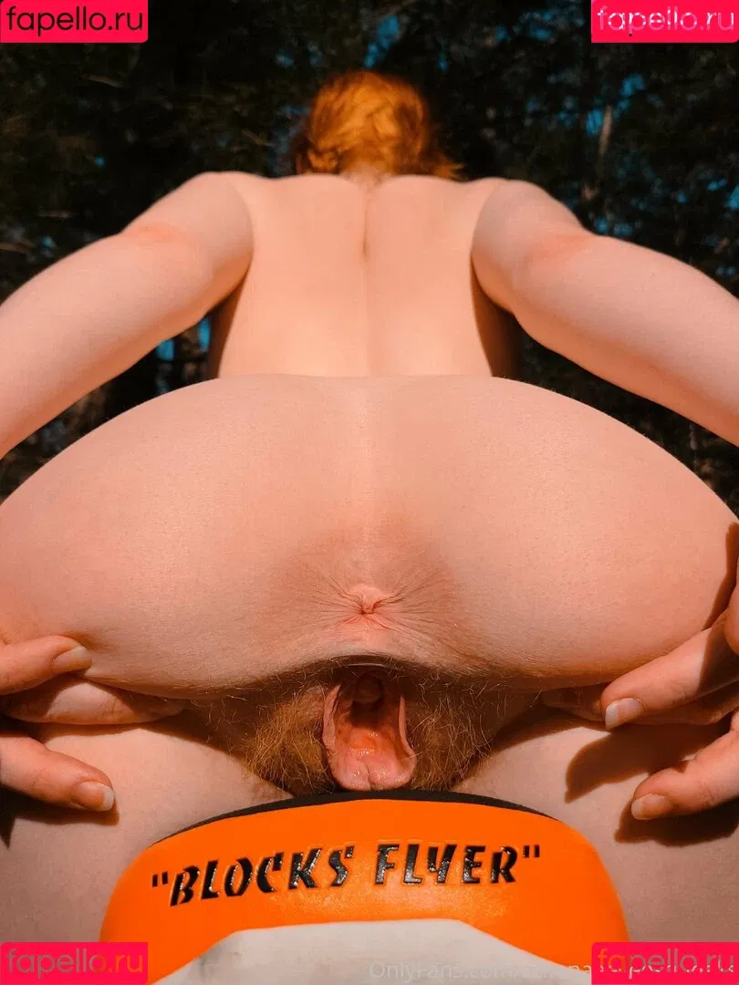 athenaeeveesqueeks Onlyfans Photo Gallery 
